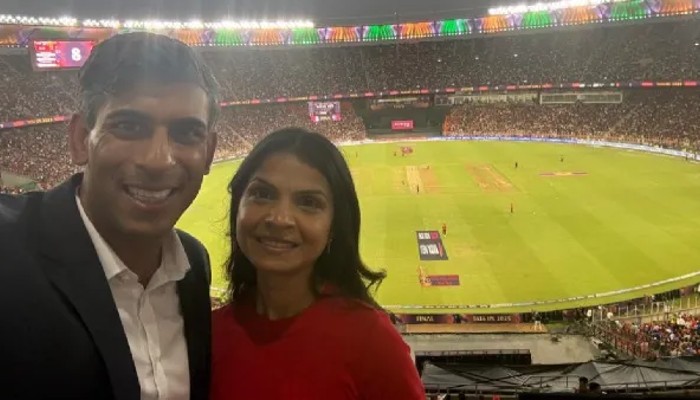 Rishi Sunak Cheers for RCB During IPL 2025 Final in Ahmedabad