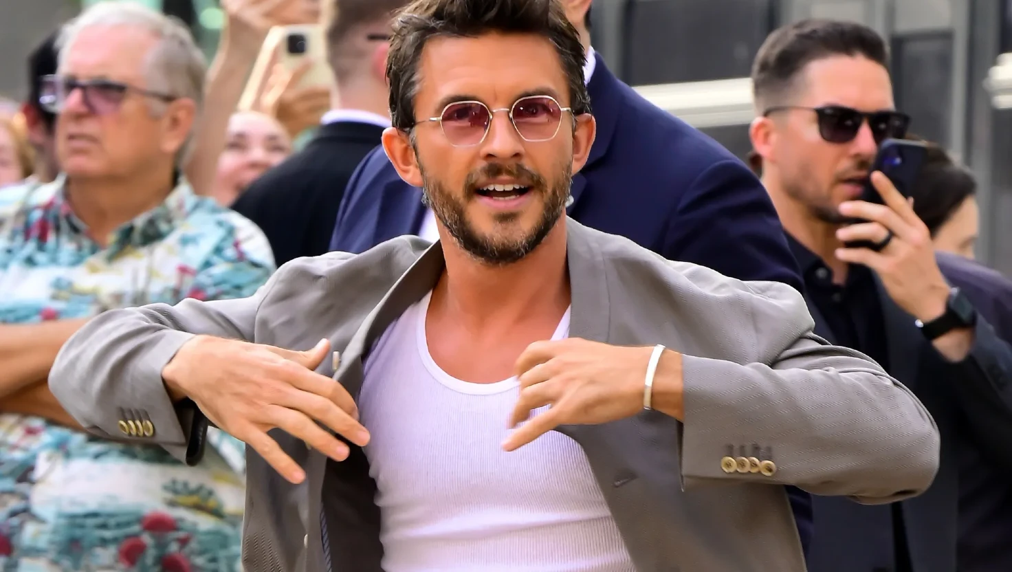 Jonathan Bailey Becomes First Openly Gay 'Sexiest Man Alive'