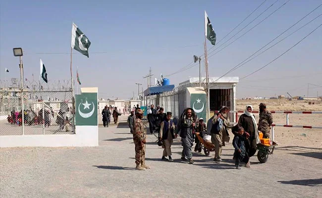 Pakistan Allegedly Attacks Afghanistan Amid Ongoing Peace Talks