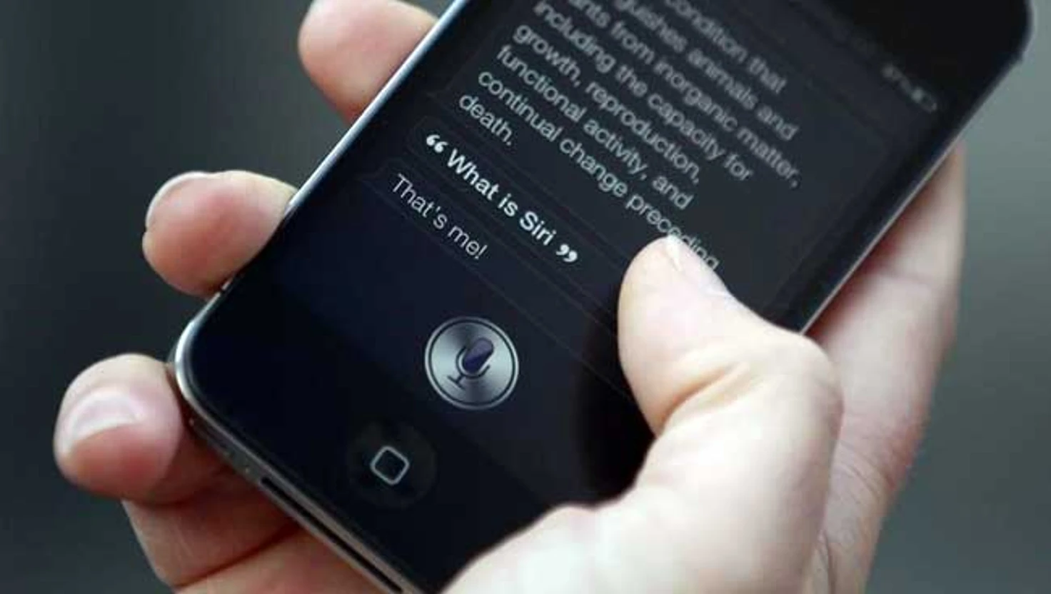 Apple Collaborates with Google to Enhance Siri Using AI Model