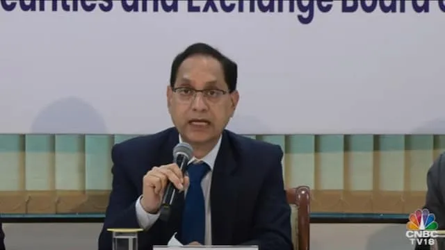 SEBI Chief Announces Review of Short Selling and Mutual Fund Frameworks