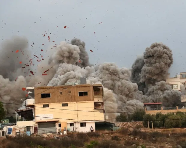 Escalating Israeli Strikes on Southern Lebanon Heighten Tensions