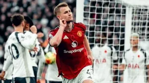 Premier League: Matthijs de Ligt's Late Header Earns Draw for United