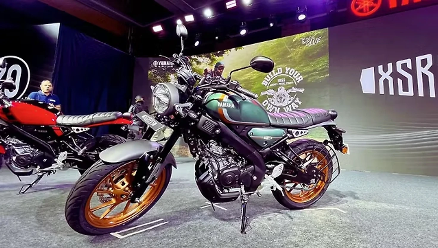 Electric scooters in India: Yamaha unveils Aerox-E and EC-06