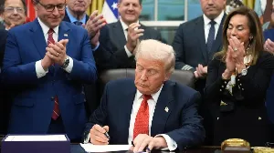 US Government Shutdown Ends, Sparking Political Reactions