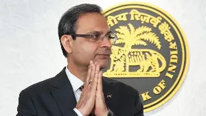 India's Wholesale Inflation Declines to Historic Low in October 2025