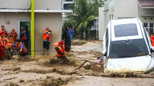Death Toll from Flooding in Indonesia Surpasses 442 Amid Crisis