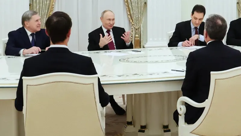 No Progress in US-Russia Talks on Ukraine After Extended Meeting