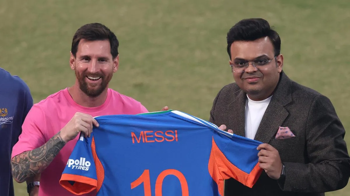 Jay Shah Presents T20 World Cup Tickets and Gifts to Lionel Messi