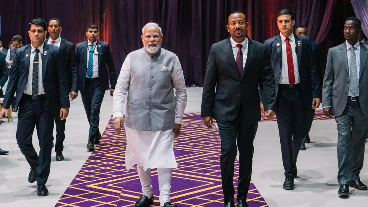 Ethiopian PM Abiy Ahmed Drives Modi to Airport in Unique Gesture