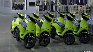 Ola Electric Faces Investor Concerns as Shares Plummet