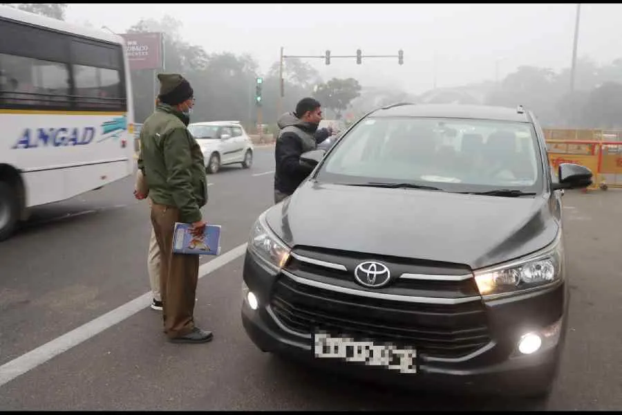 Delhi Implements Urgent Measures Amid Severe Air Pollution Crisis