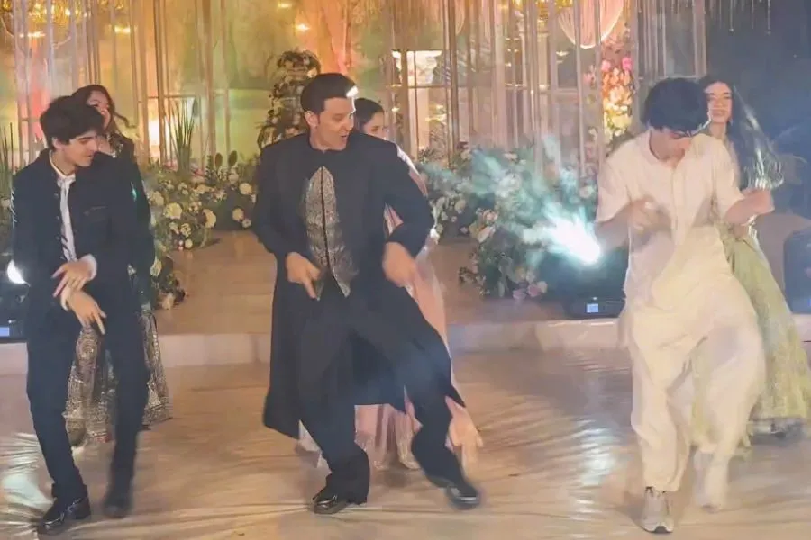 Sussanne Khan Celebrates Sons at Hrithik Roshan's Cousin's Wedding