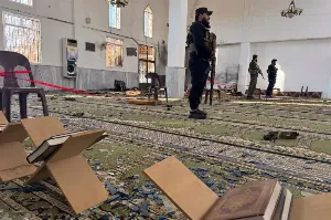 Explosion in Homs Mosque Claims Lives of Eight Worshippers