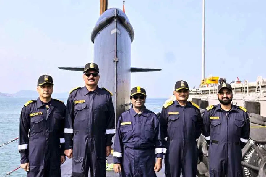 Indian President Droupadi Murmu Embarks on Submarine Vaghsheer