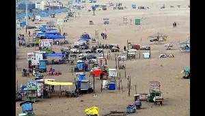 Madras High Court Restricts Shops on Marina Beach, Sets Guidelines