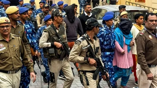 Terrorist Network Using 'Ghost SIMs' to Evade Detection in Delhi Red Fort Blast