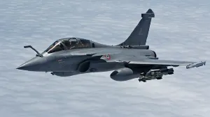 India discusses $39bn Rafale fighter jet deal with France
