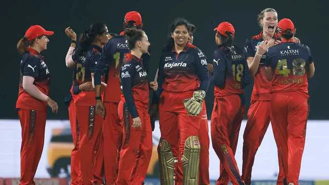 Royal Challengers Bangalore Achieve Fifth Consecutive Win in WPL