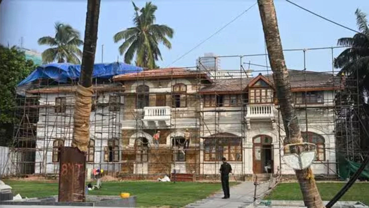 Raj Thackeray Critiques Maharashtra Politics Amid Mayor Election Uncertainty