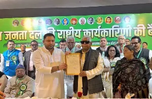 Lalu Prasad Yadav Appoints Tejashwi Yadav as RJD Working President