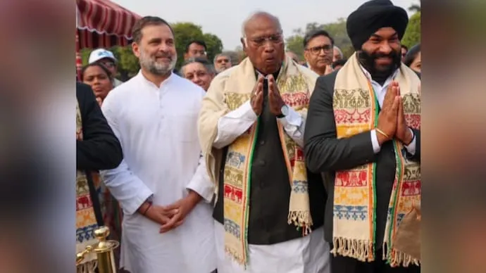 Rahul Gandhi Faces Criticism for Not Wearing Traditional Patka
