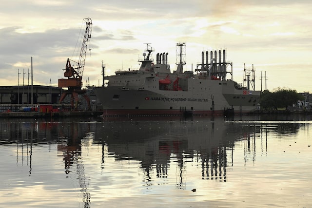 Trump Claims Mexico Will Halt Oil Exports to Cuba Amid Tensions