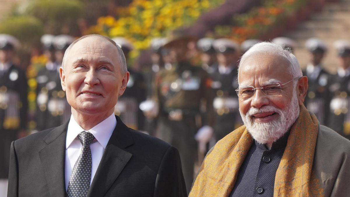 Kremlin Affirms India's Freedom to Choose Oil Suppliers