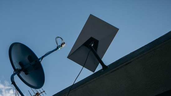 Starlink's Entry into Pakistan Delayed Over Security Issues