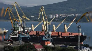 Oil Supply Disruption: India Says Reserves Stable Amid Hormuz Closure