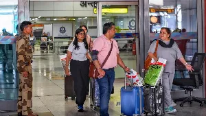 India Evacuates Citizens as Middle East Conflict Disrupts Flights