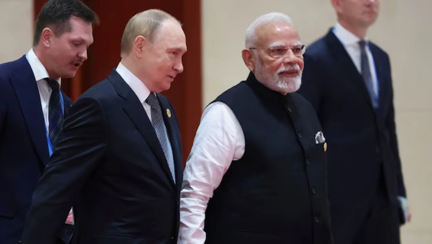 Russia Offers Oil Supplies to India Amid Middle East Crisis