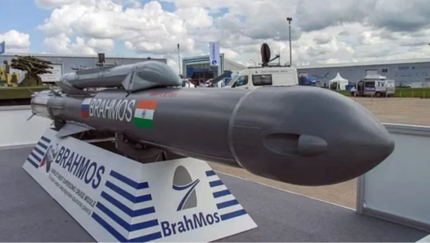 Indonesia Agrees to Buy BrahMos Missiles From India