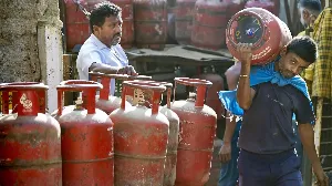 India Regulates Natural Gas Supply as Middle East Conflict Disrupts Energy Routes