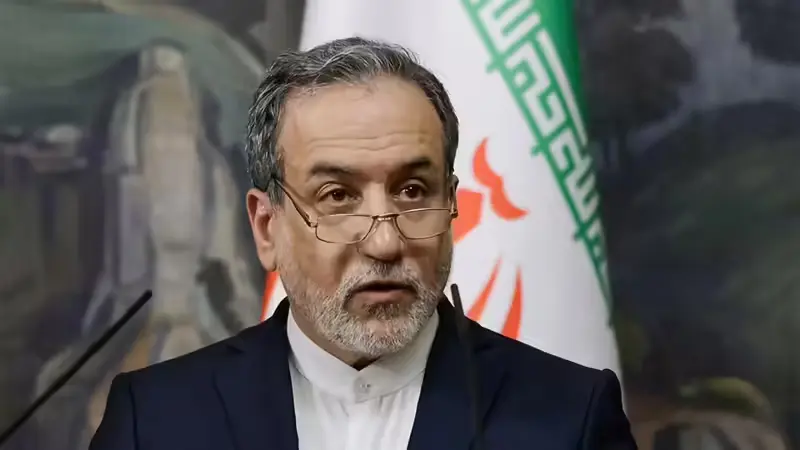 Iran Mocks US Over Russian Oil Waiver for India, Says Washington ‘Bullying Earlier, Begging Now’