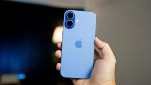 Croma Offers iPhone 17 at Discounted Price of ₹44,768