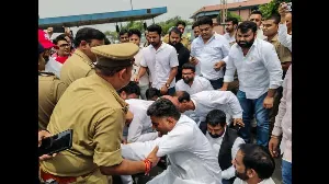 Political Delegation Stopped at Noida Border Amid Tensions