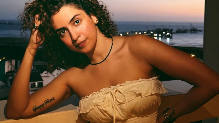 Sanya Malhotra Receives Acclaim for Toaster Performance