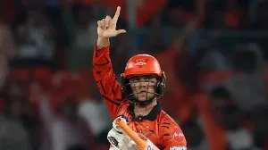 IPL 2026: Abhishek Sharma Matches Virat Kohli's Record
