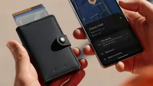 Chipolo and Secrid Unveil New Trackable Miniwallet for Eco-Conscious Users