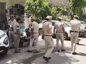 Delhi Police Investigate Murder of IRS Officer's Daughter