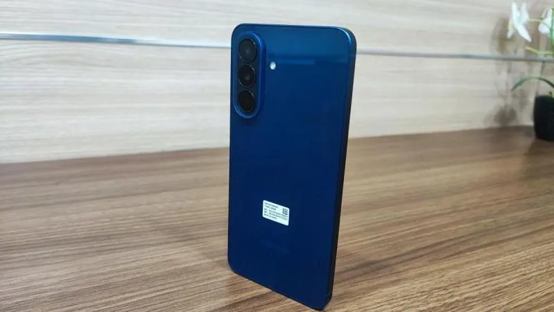 Samsung Galaxy A57 Review: A Dependable Smartphone Experience