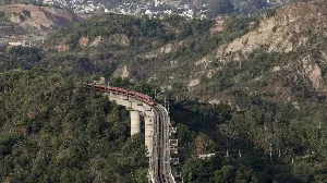 New Vande Bharat Service Enhances Jammu-Srinagar Pilgrimage Travel