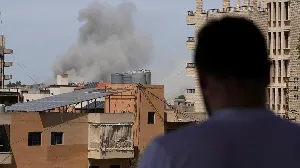 Israeli Air Strikes in Southern Lebanon Result in Significant Casualties