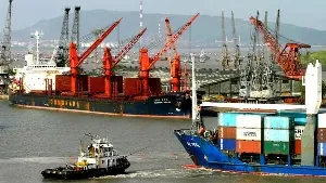 India's Exports Reach Record $863 Billion in FY26 Amid Challenges