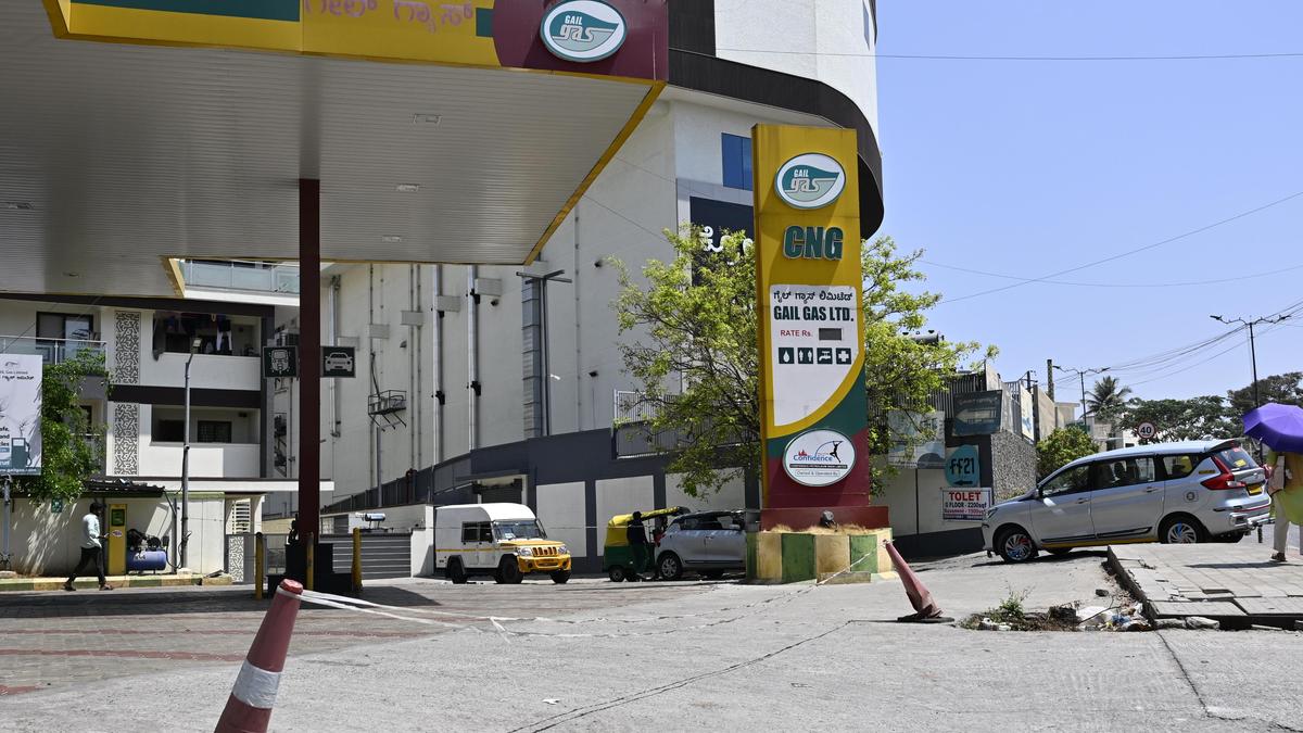 Delhi Experiences Second CNG Price Increase in Just 48 Hours