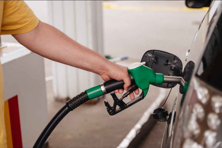 Mumbai Fuel Price Increase Affects Essentials Costs