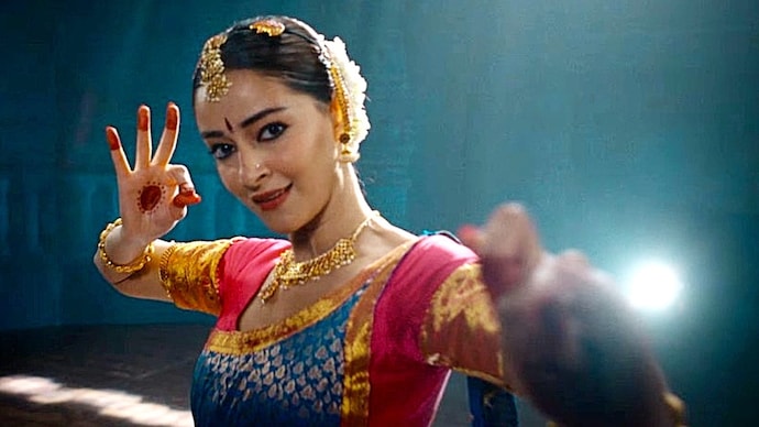 Ananya Panday's Bharatanatyam Fusion Sparks Online Controversy