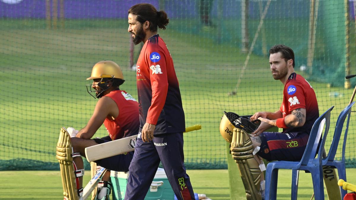 Phil Salt's Availability Uncertain for RCB's IPL 2026 Qualifier 1