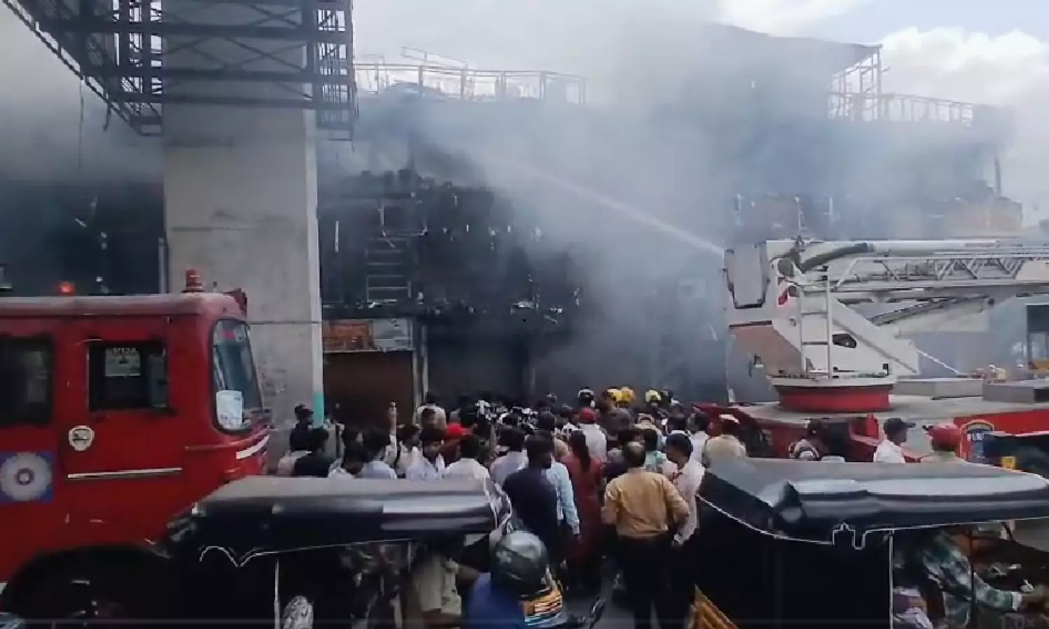 Fire in Ameerpet: Hyderabad Metro Services Remain Unaffected